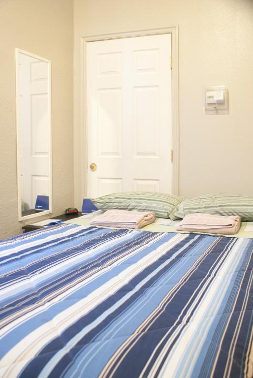 Camelot Inn & Hostel Salt Lake City Ruang foto
